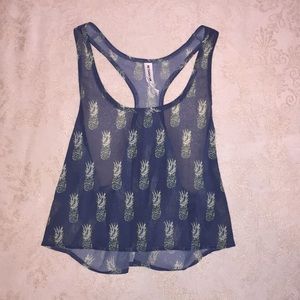 Sheet pineapple crop top